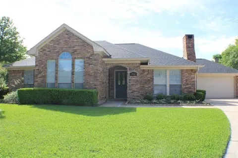 5245 Timberline Ln, Beaumont, TX 77706
