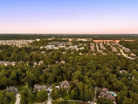 View/Area - 1902 1904 Boulder Ridge Dr, Conroe, TX 77304 photo 3 of 3
