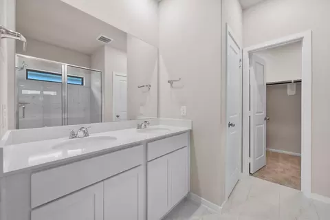 Entry Way - 12072 Moonlight Path Dr, Conroe, TX 77304 photo 2 of 2