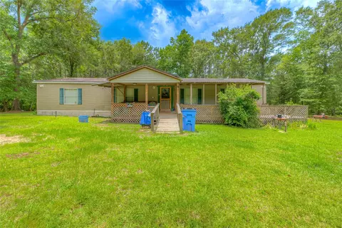 657 Parrish Rd, Livingston, TX 77351