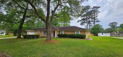 101 Mockingbird St, Silsbee, TX 77656 photo 1