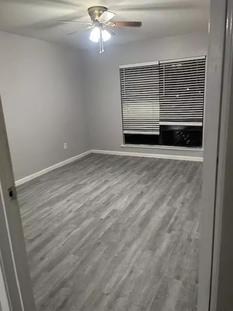 8801 Hammerly Blvd #1905, Houston, TX 77080