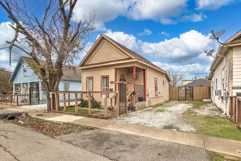 515 Bishop St, Houston, TX 77009