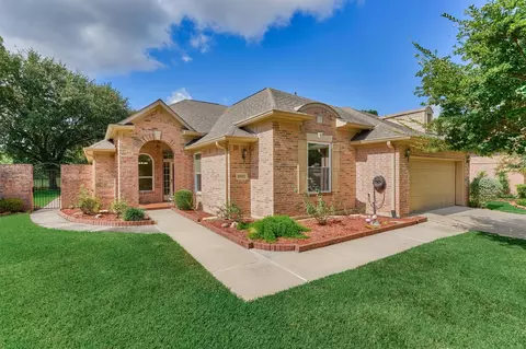 10003 Cairn Meadows Dr, Spring, TX 77379 photo 1