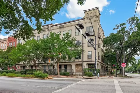 1602 Elgin St #11, Houston, TX 77004