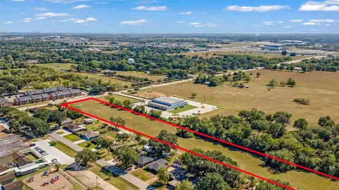 000 Bamore Rd, Rosenberg, TX 77471 photo 5