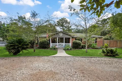 1202 Forest Cove Dr, Kingwood, TX 77339
