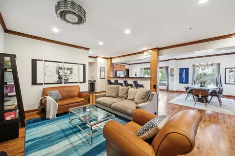 215 W Norma St #301, Houston, TX 77009