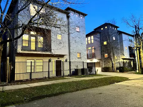 222 Knox St #F, Houston, TX 77007