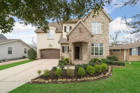 1746 Du Barry Ln, Houston, TX 77018