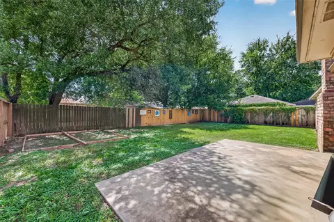 Exterior - 24114 Spring Briar Ln, Spring, TX 77373 photo 8 of 8