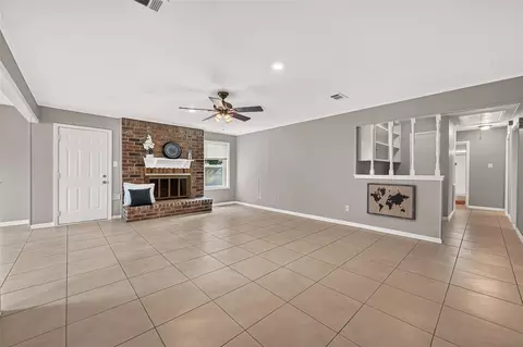 Living - 24114 Spring Briar Ln, Spring, TX 77373 photo 3 of 4