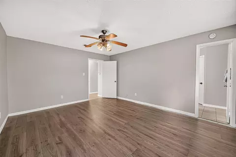 Bedroom - 24114 Spring Briar Ln, Spring, TX 77373 photo 7 of 7