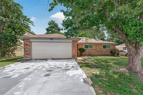 Exterior - 24114 Spring Briar Ln, Spring, TX 77373 photo 2 of 8