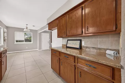 Kitchen - 24114 Spring Briar Ln, Spring, TX 77373 photo 4 of 4