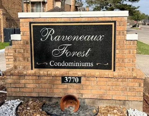 3770 Lovers Wood Ln #1005, Houston, TX 77014