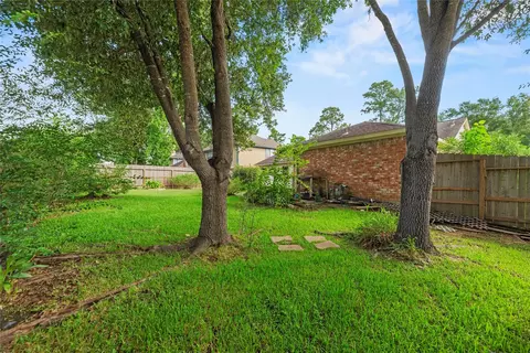 Exterior - 25703 Mill Pond Ln, Spring, TX 77373 photo 4 of 5