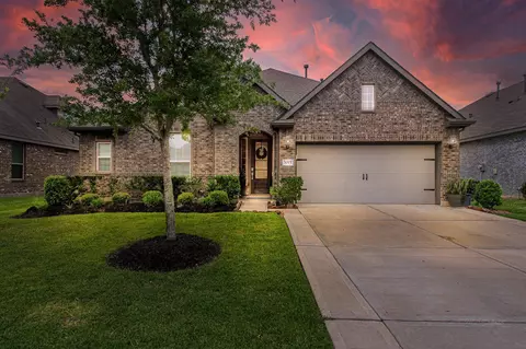 3015 Velda May Dr, Richmond, TX 77406