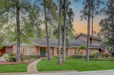 309 Westminster Dr, Houston, TX 77024