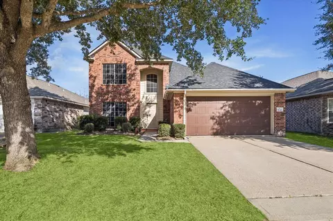 5243 El Tigre Ln, Baytown, TX 77521