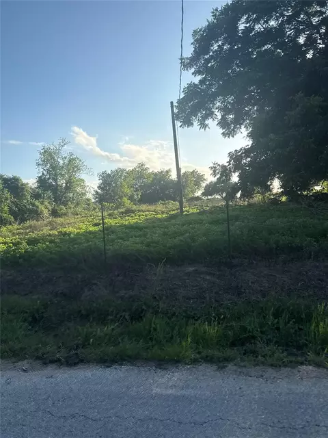 7642 Dixon Rd, Fulshear, TX 77441