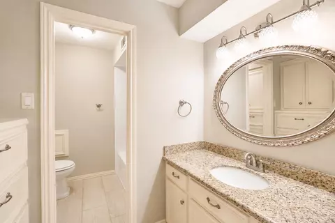 Bath - 23022 Hampton Forest Ln, Spring, TX 77389 photo 3 of 3