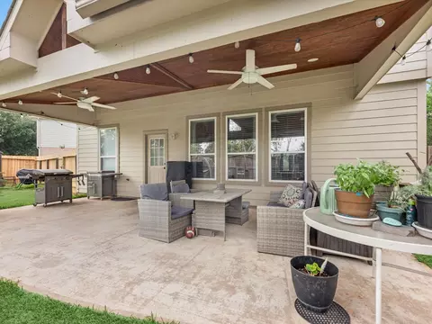 Exterior - 22422 Lamaster Ln, Spring, TX 77373 photo 6 of 8