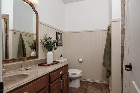 Bath - 19906 Rhodes Rd, Spring, TX 77379 photo 3 of 3