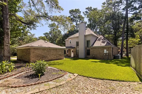 Exterior - 2 Windledge Pl, Spring, TX 77381 photo 5 of 5