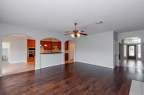Living - 8503 Glenn Leigh Dr, Spring, TX 77379 photo 3 of 7