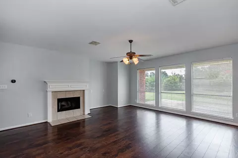 Living - 8503 Glenn Leigh Dr, Spring, TX 77379 photo 2 of 7