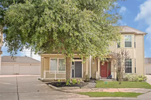 16887 Mammoth Springs Dr, Houston, TX 77095