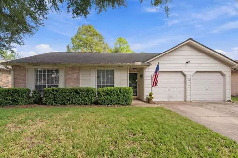 6919 Grant Dr, Richmond, TX 77469