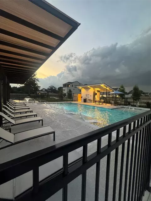 8707 Padua Ln, Houston, TX 77055