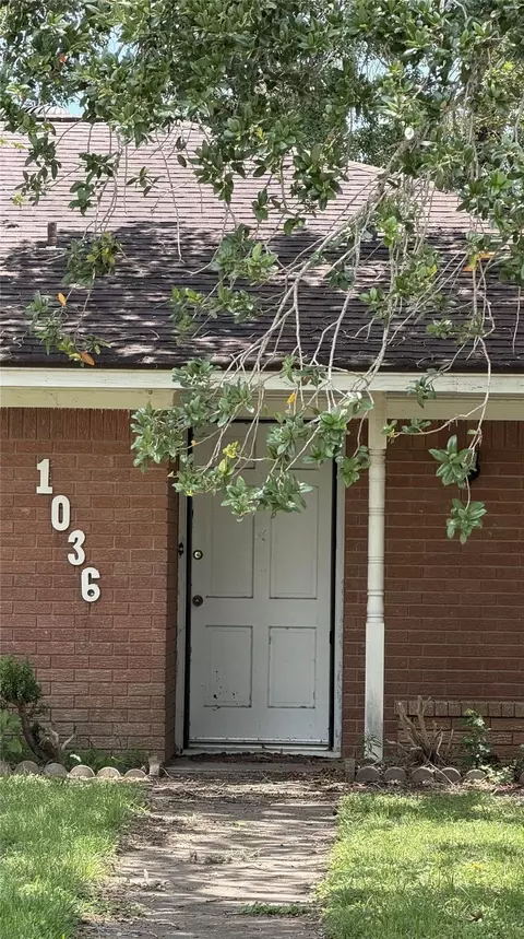 1036 8th St, Hempstead, TX 77445