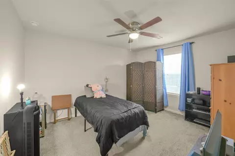 Bedroom - 1620 23rd St, Hempstead, TX 77445 photo 2 of 3