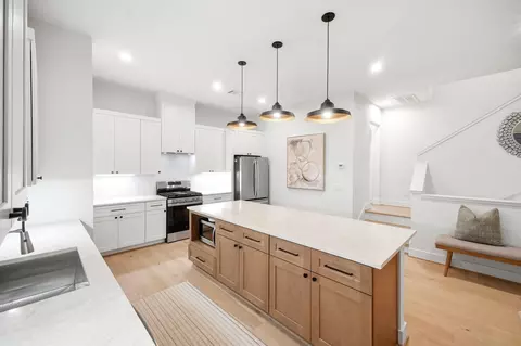 2212 Lou Ellen Ln #A, Houston, TX 77018