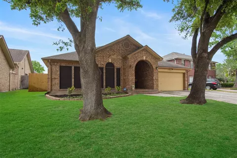 12714 Hidden Castle Dr, Houston, TX 77015