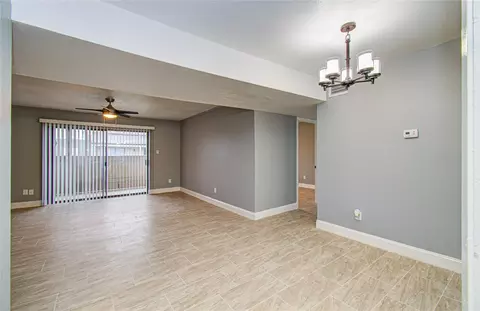 8421 Hearth Dr #31, Houston, TX 77054