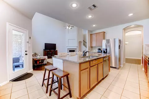 Kitchen - 5002 Sawmill Terrace Ln, Spring, TX 77389 photo 4 of 4
