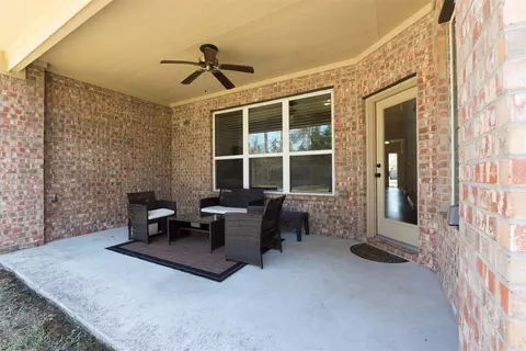 Exterior - 5002 Sawmill Terrace Ln, Spring, TX 77389 photo 5 of 7