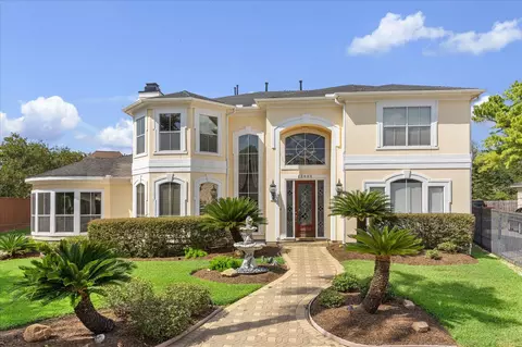 13606 Starlight Harbour Ct, Houston, TX 77077