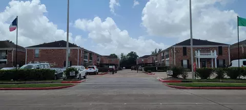 9201 Clarewood Dr #203, Houston, TX 77036