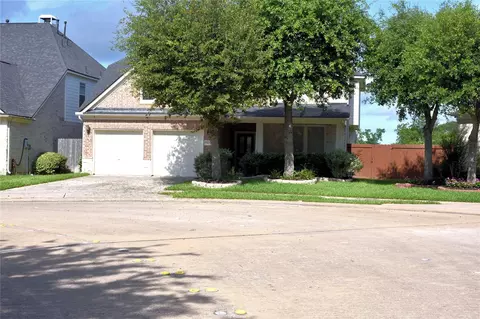 5106 Autumn Rose Ln, Sugar Land, TX 77479