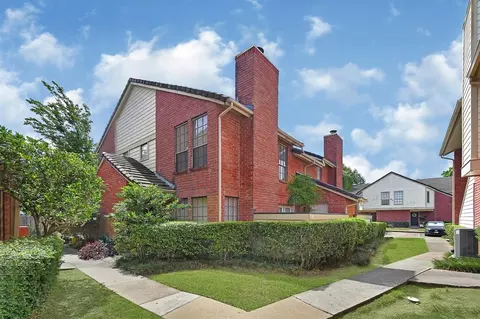 2211 S Kirkwood Rd #26, Houston, TX 77077