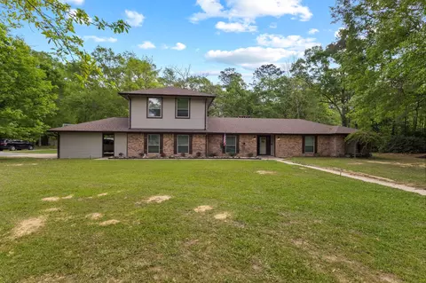 105 Jena Ln, Lumberton, TX 77657