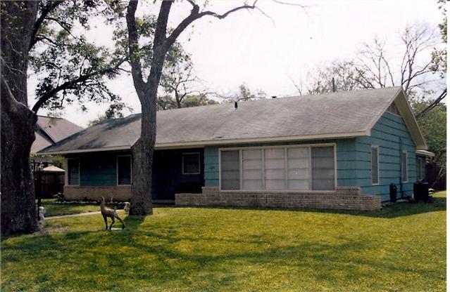 1025 8th St, Hempstead, TX 77445 photo 1