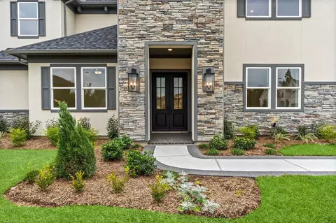 7315 Julie Pond Ln, Spring, TX 77389