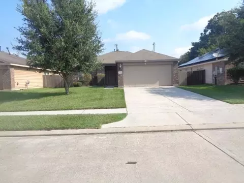 7906 Big Oak Dr, Texas City, TX 77591