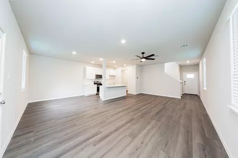 Living - 2340 Pipefish Dr, Conroe, TX 77384 photo 3 of 3